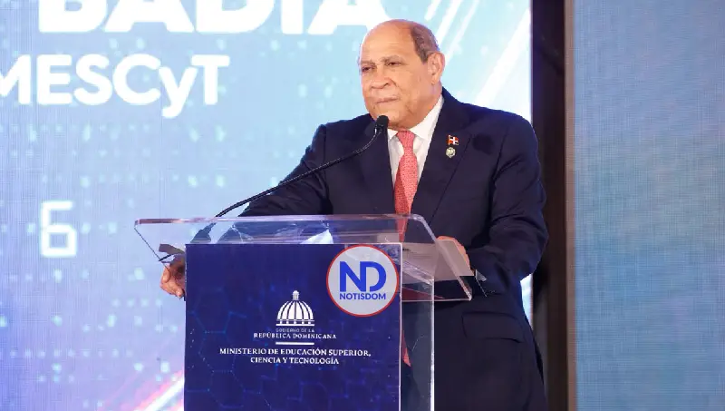 Abinader entrega 1,500 becas internacionales y anuncia otras 5,000 para estudiantes de grado 5 NOTISDOM FOTOS PF2026 2026 08 06T174019.016 Abinader entrega 1,500 becas internacionales y anuncia otras 5,000 para estudiantes de grado
