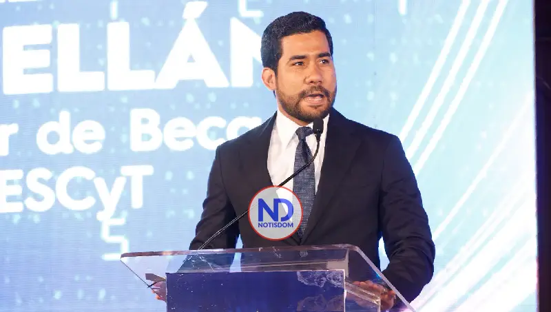 Abinader entrega 1,500 becas internacionales y anuncia otras 5,000 para estudiantes de grado 8 NOTISDOM FOTOS PF2026 2026 08 06T174357.387 Abinader entrega 1,500 becas internacionales y anuncia otras 5,000 para estudiantes de grado