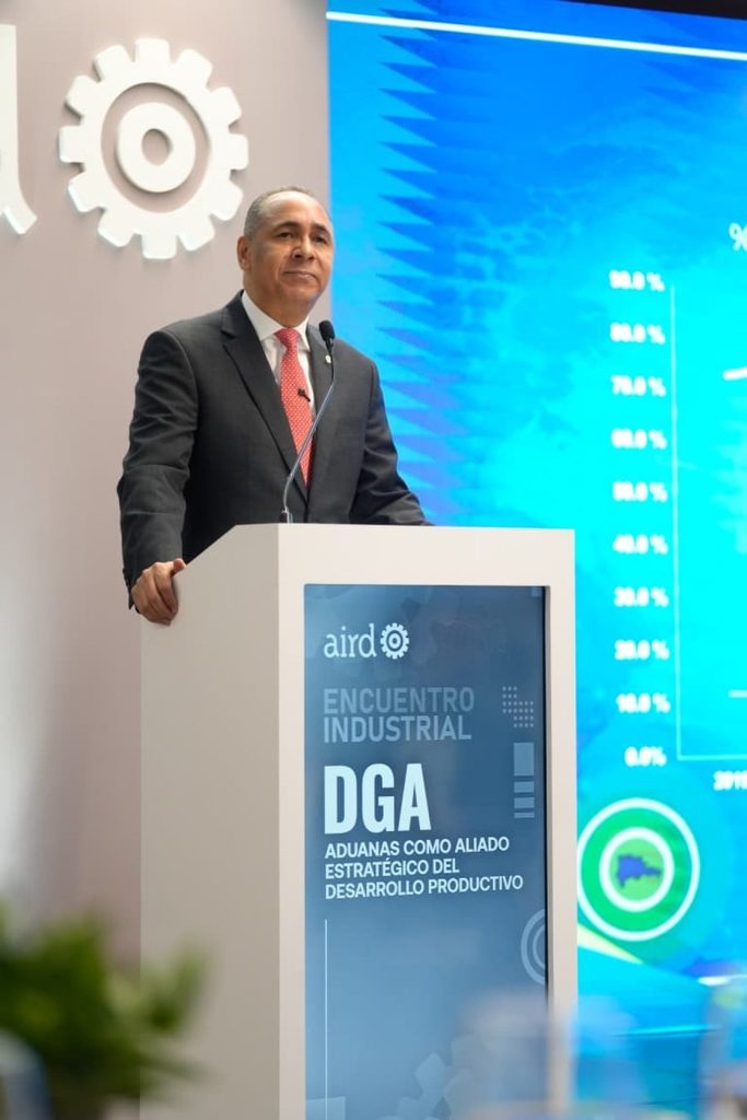 Nelson Arroyo 7 Nelson Arroyo destaca país cuenta con infraestructura aduanera competitiva