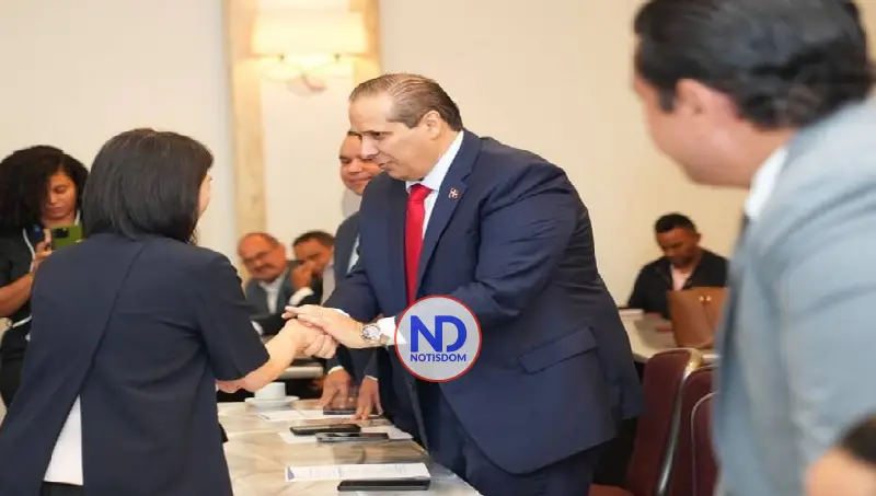 Salud y SNS fortalecen control prenatal para reducir riesgos