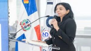 Yeni Berenice Reynoso imparte taller sobre el nuevo Código Penal a periodistas y comunicadores
