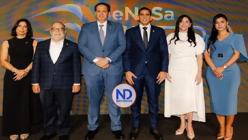 Anuncian nuevo plan ‘SeNaSa Ultra’ con 800 servicios nuevos