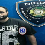 Momentos en que un hombre asalta una banca de lotería en Puerto Plata
