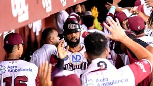 Gigantes del Cibao vencen a Tigres del Licey